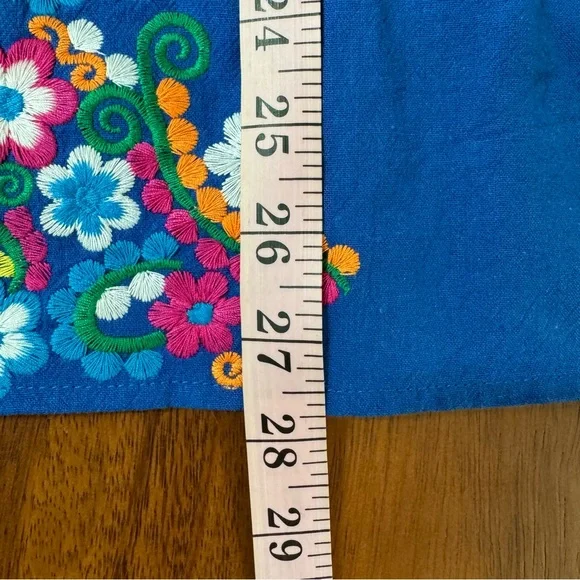 Mexican Embroidered Boho Top - Picture 4 of 7